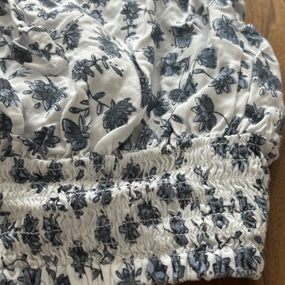 Cotton-On Women’s Floral Cropped Tank Top W/ Elastic Waist & Ties Size XS - Picture 2 of 5